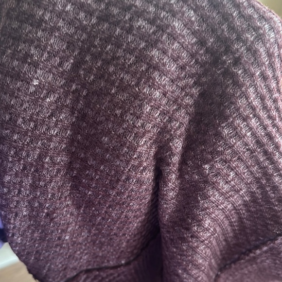 We The Free Maroon Top - Picture 4 of 4